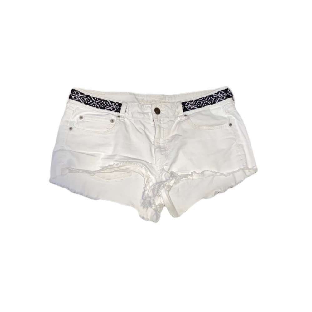 American Eagle White Beaded Shorts